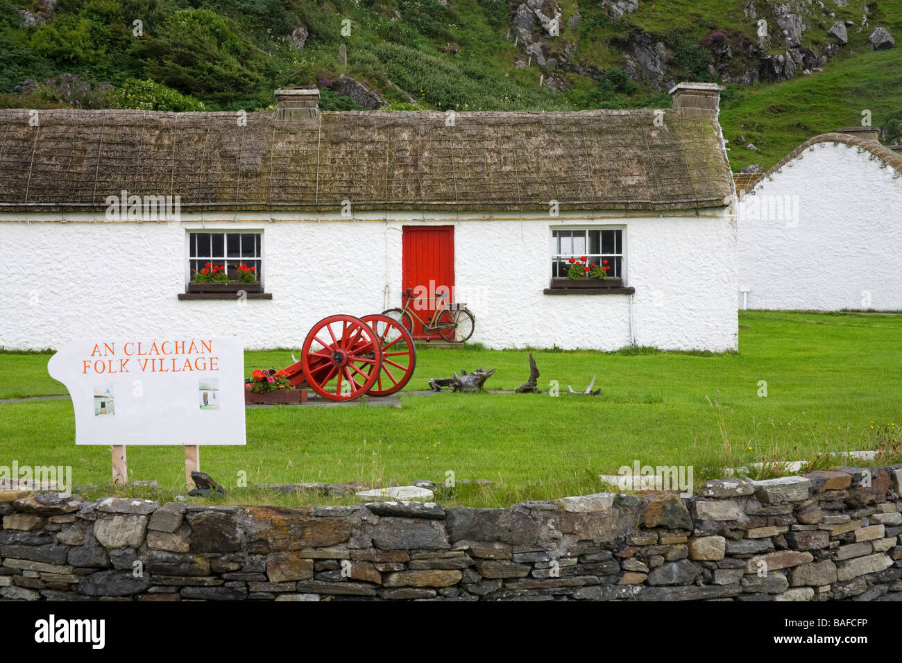 Il museo folcloristico villaggio Glencolmcille County Donegal Irlanda Foto Stock