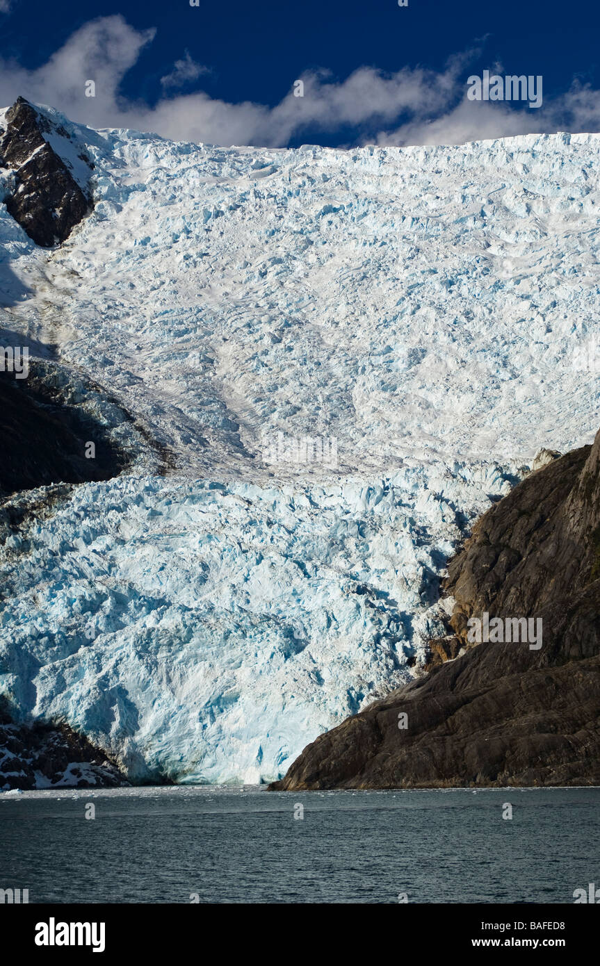 Vista di un ghiacciaio lungo il Canale di Beagle, Tierra del Fuego Foto Stock