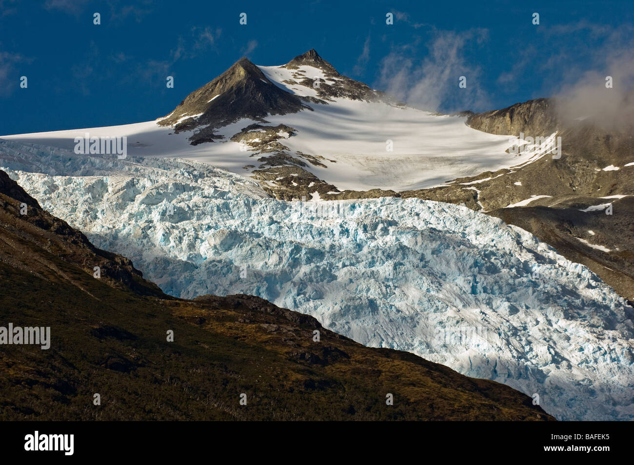 Vista di un ghiacciaio lungo il Canale di Beagle, Tierra del Fuego Foto Stock