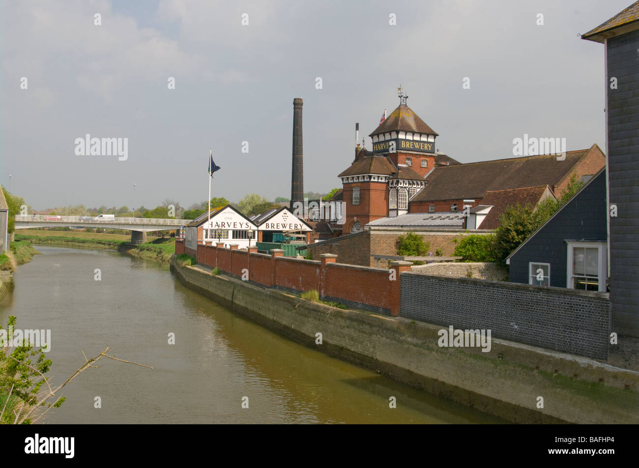 Birreria Harveys sulle rive del fiume Ouse Lewes East Sussex Foto Stock