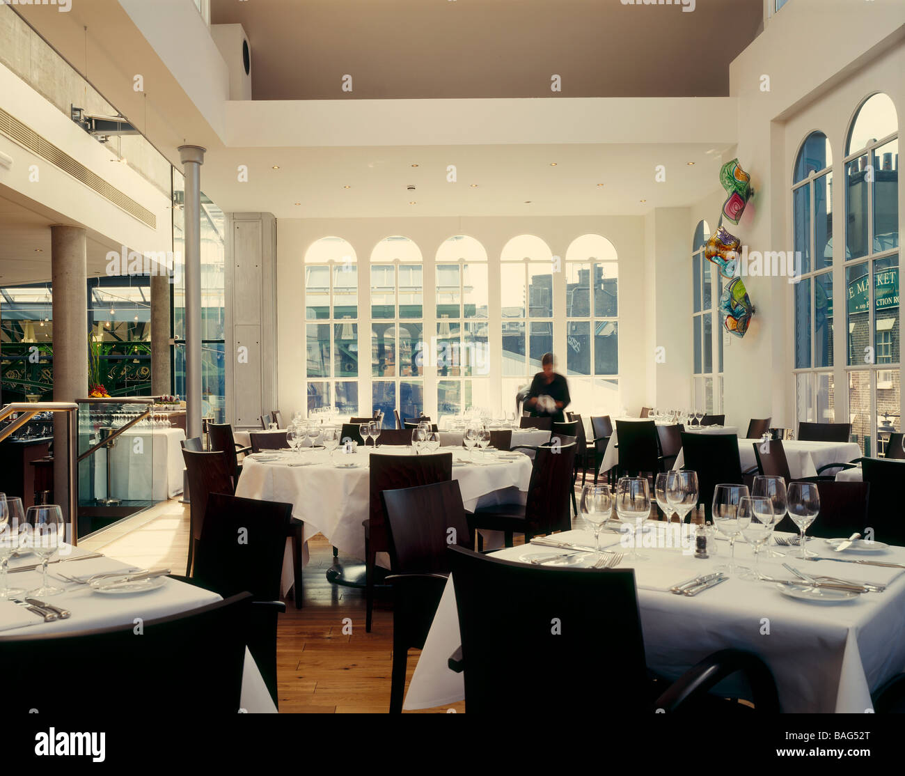 Ristorante arrosto, Londra, Regno Unito, Greig + Stephenson Architects, arrosto ristorante trasversale del ristorante. Foto Stock