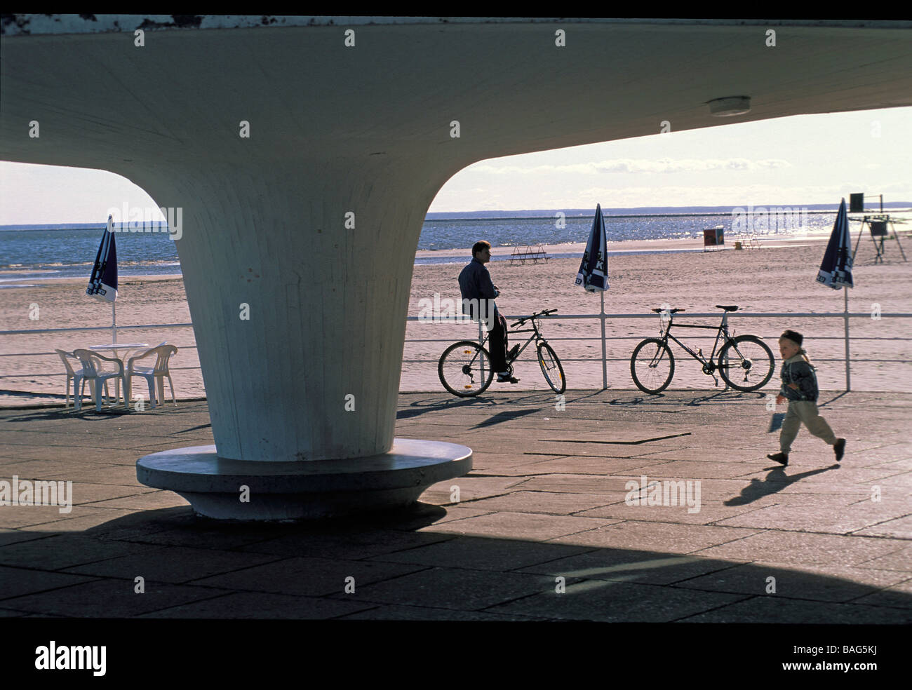 Estonia (Paesi Baltici), Parnu, il paese principale stazione balneare, Parnu beach Foto Stock