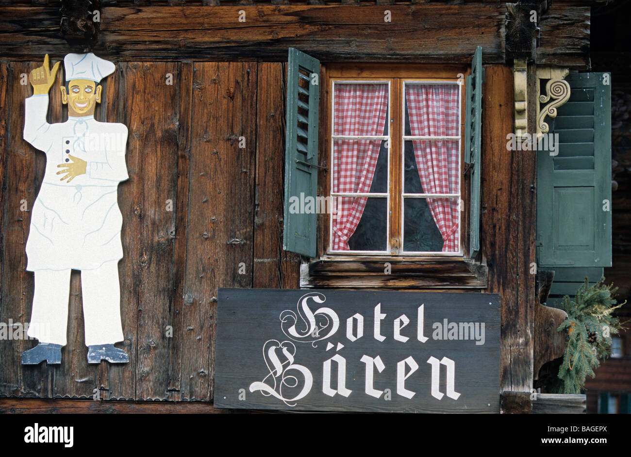 La Svizzera, Berna (regione Oberland bernese), Gsteig, sterile vecchia finestra hotel Foto Stock