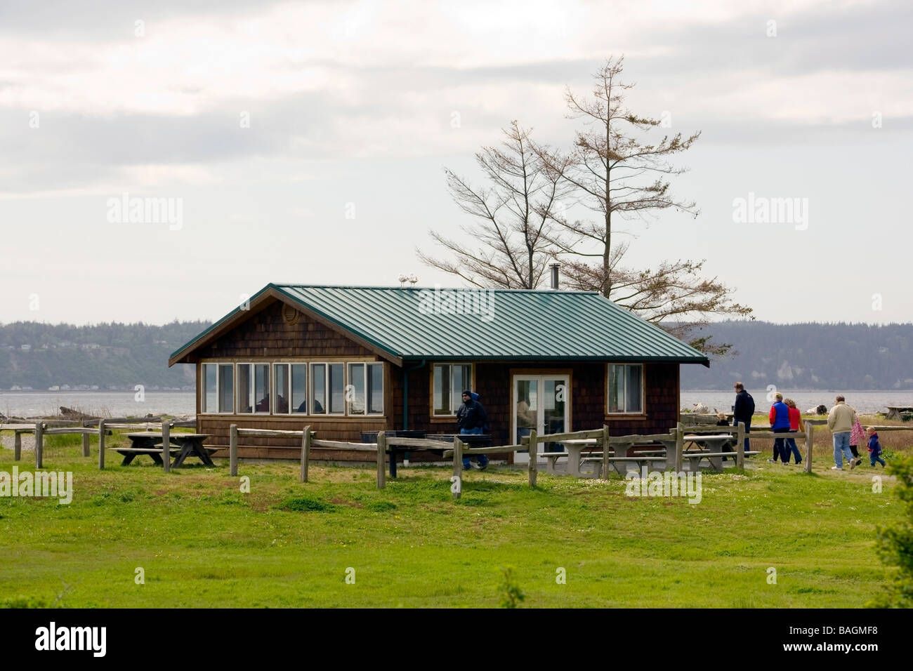 Shelter per picnic - Camano Island State Park - Camano Island, Washington Foto Stock