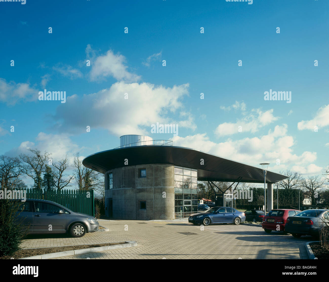 PINEWOOD studios cinematografici di casa di gate e stadio 007 EXT, BURLAND TM architetti, , Regno Unito Foto Stock