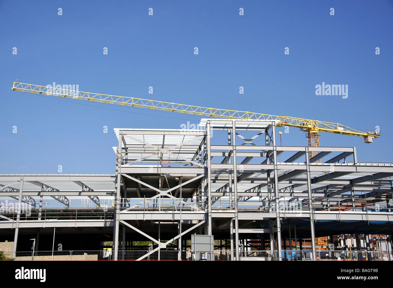 La costruzione dell'edificio sito, Farnborough, Hampshire, Inghilterra, Regno Unito Foto Stock