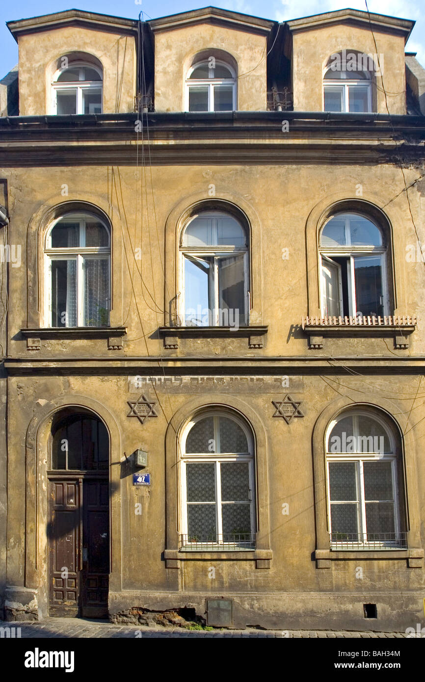 Qualche edificio con il Magen Dawid sulla facciata Cracow Polonia Foto Stock