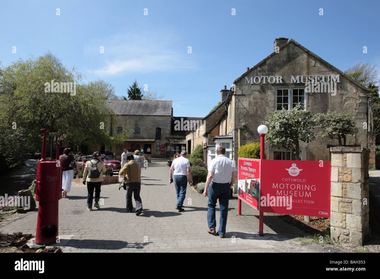 Cotswold Motor Museum e collezione di giocattoli, Bourton-on-the-acqua, Gloucestershire Foto Stock