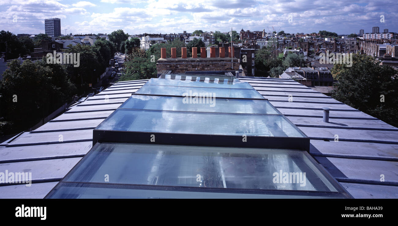 Residenza privata, Londra, Regno Unito, Gianni Botsford Architects, residenza privata vista ad alto livello che mostra a scomparsa Foto Stock