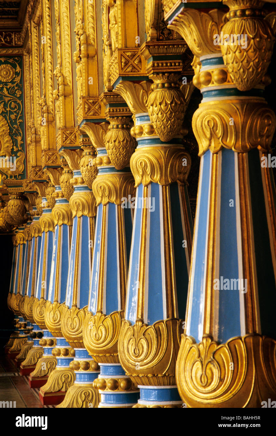 Il palazzo, salone delle assemblee private, Mysore, Karnataka, India, Asia Foto Stock