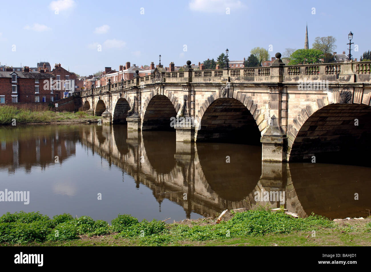 Ponte di inglese e il fiume Severn, Shrewsbury, Shropshire, Inghilterra, Regno Unito Foto Stock