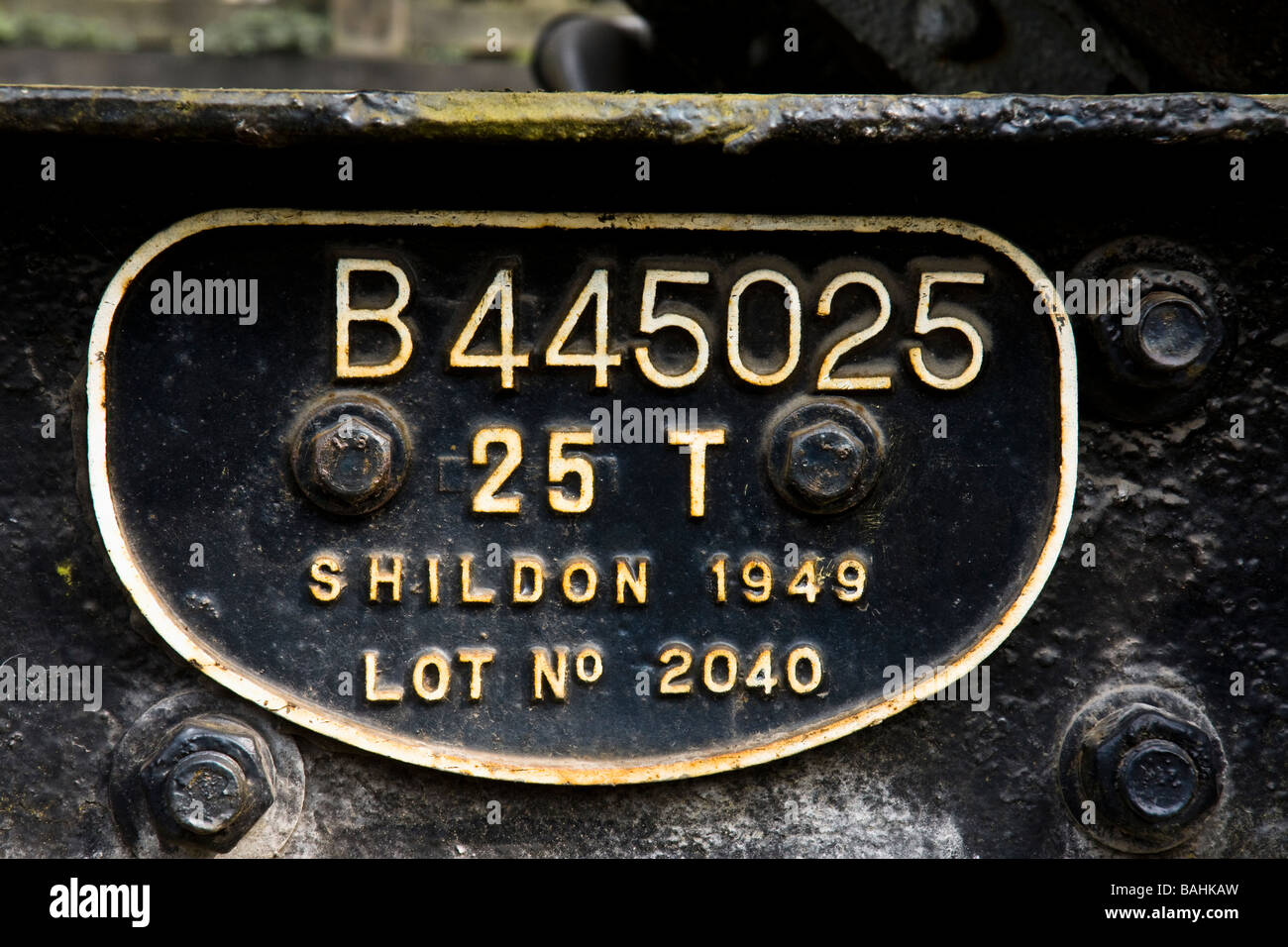 Targhetta di identificazione sul materiale rotabile ferroviario a Goathland, North Yorkshire Moors Railway. Foto Stock