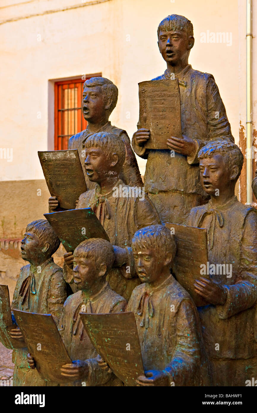 Coro statue di fronte alla Cattedrale di Guadix città di Guadix provincia di Granada Andalusia Andalusia Spagna Europa Foto Stock