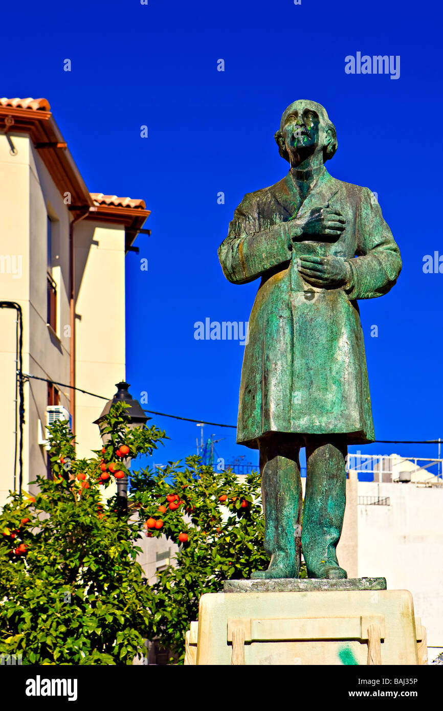 Statua in Plaza San Juan nel quartiere di San Juan città di Jaen Provincia di Jaén Andalusia Andalusia Spagna Europa Foto Stock