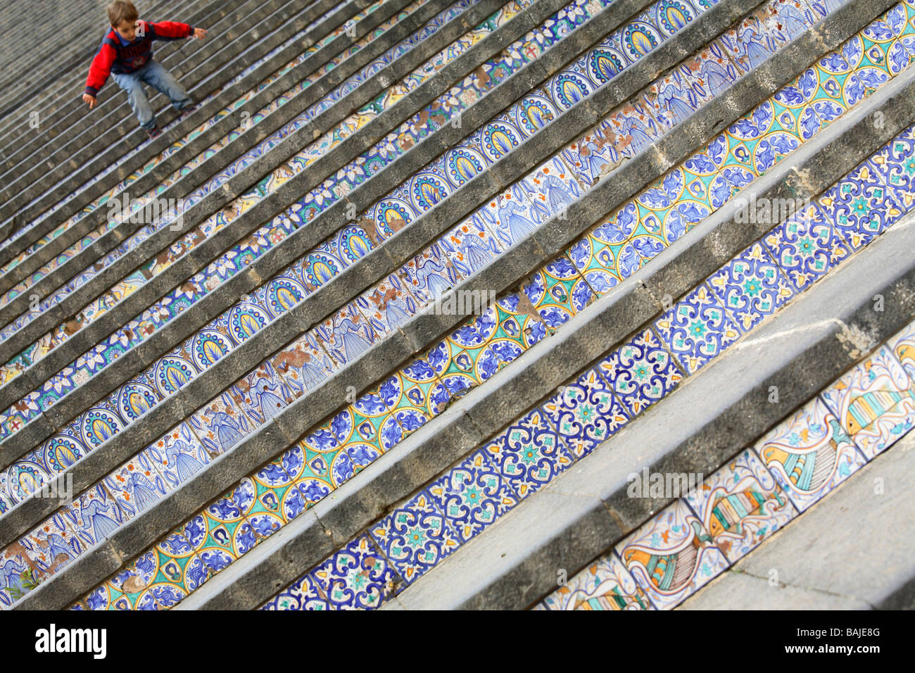 Decorate la Scala Santa Maria del Monte, Caltagirone, Sicilia, Italia Foto Stock