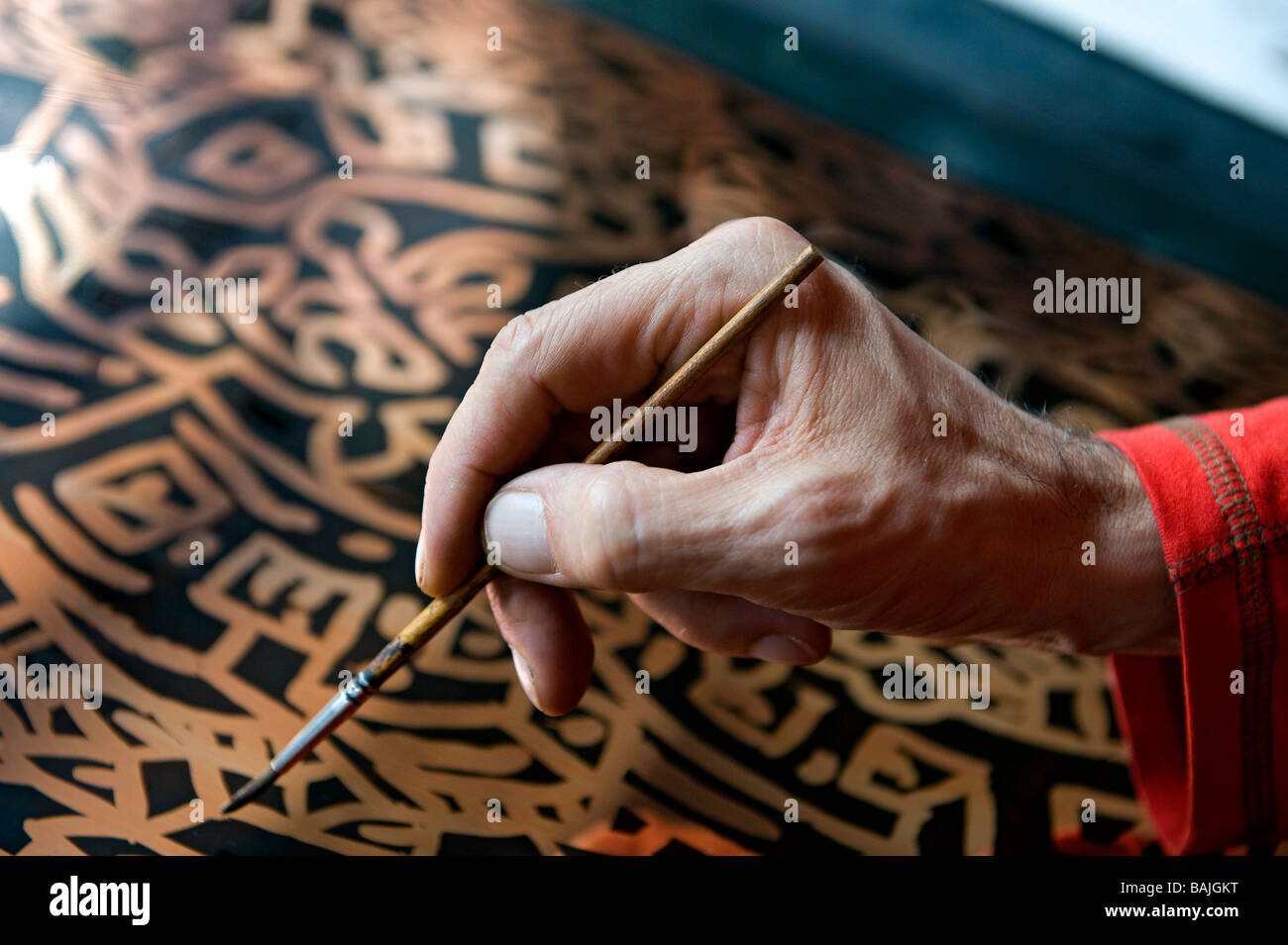 Francia, Yonne, Parly, il centro di arte grafica, artista Speedy Graphito in litografia studio Foto Stock