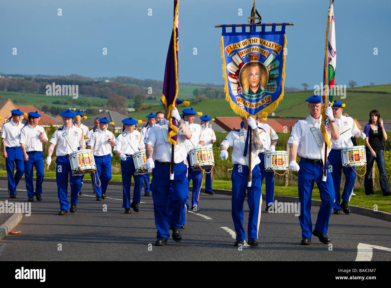 Coatbridge il giglio della valle lealisti banda di flauto in parata in Dalry, Ayrshire. Foto Stock