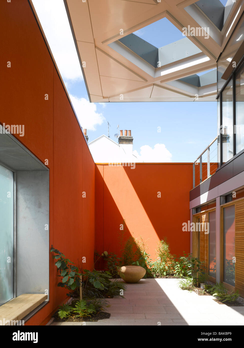 Maggie's Centre di Londra, Regno Unito, Rogers Stirk Harbour + Partners, Maggie's center dettaglio del tetto. Foto Stock