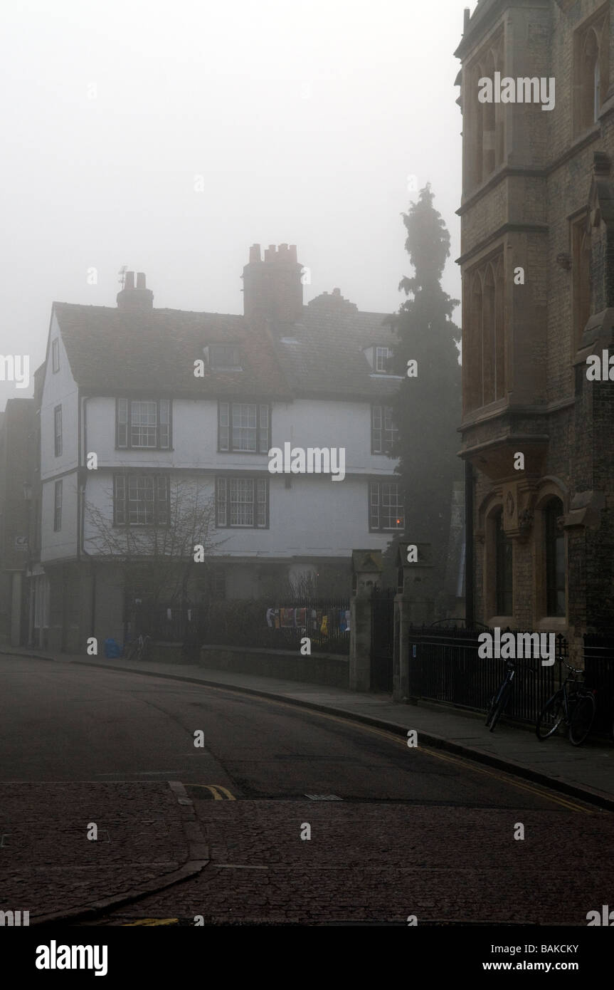 Cambridge su una nebbia Morming Foto Stock