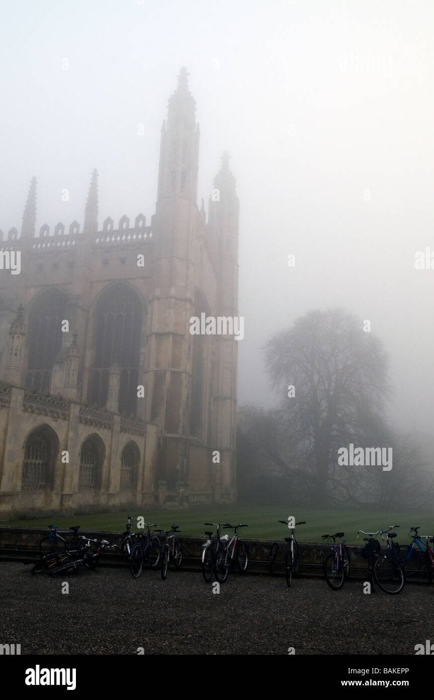 Cambridge su una nebbia Morming Foto Stock