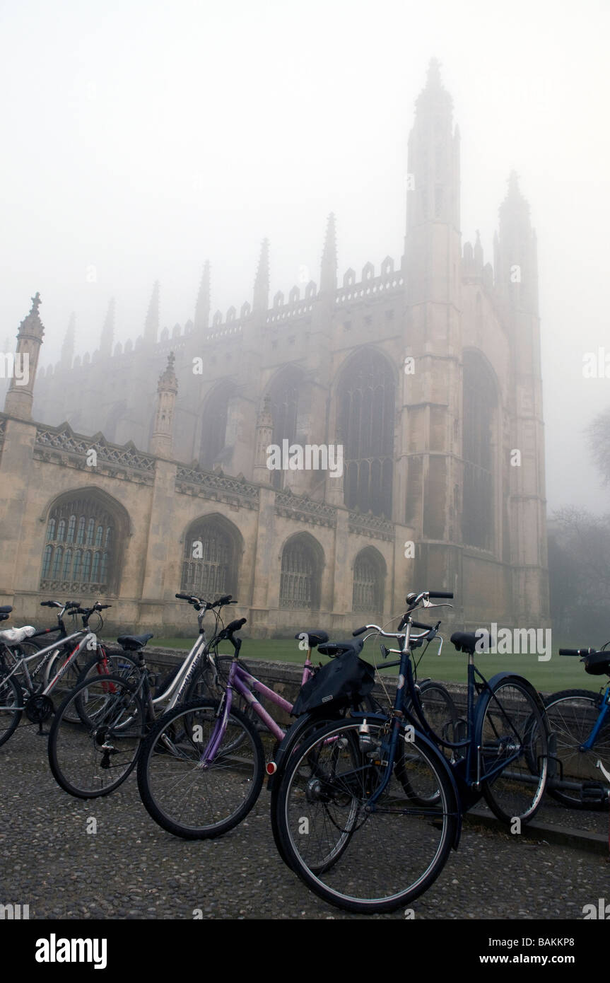 Cambridge su una nebbia Morming Foto Stock