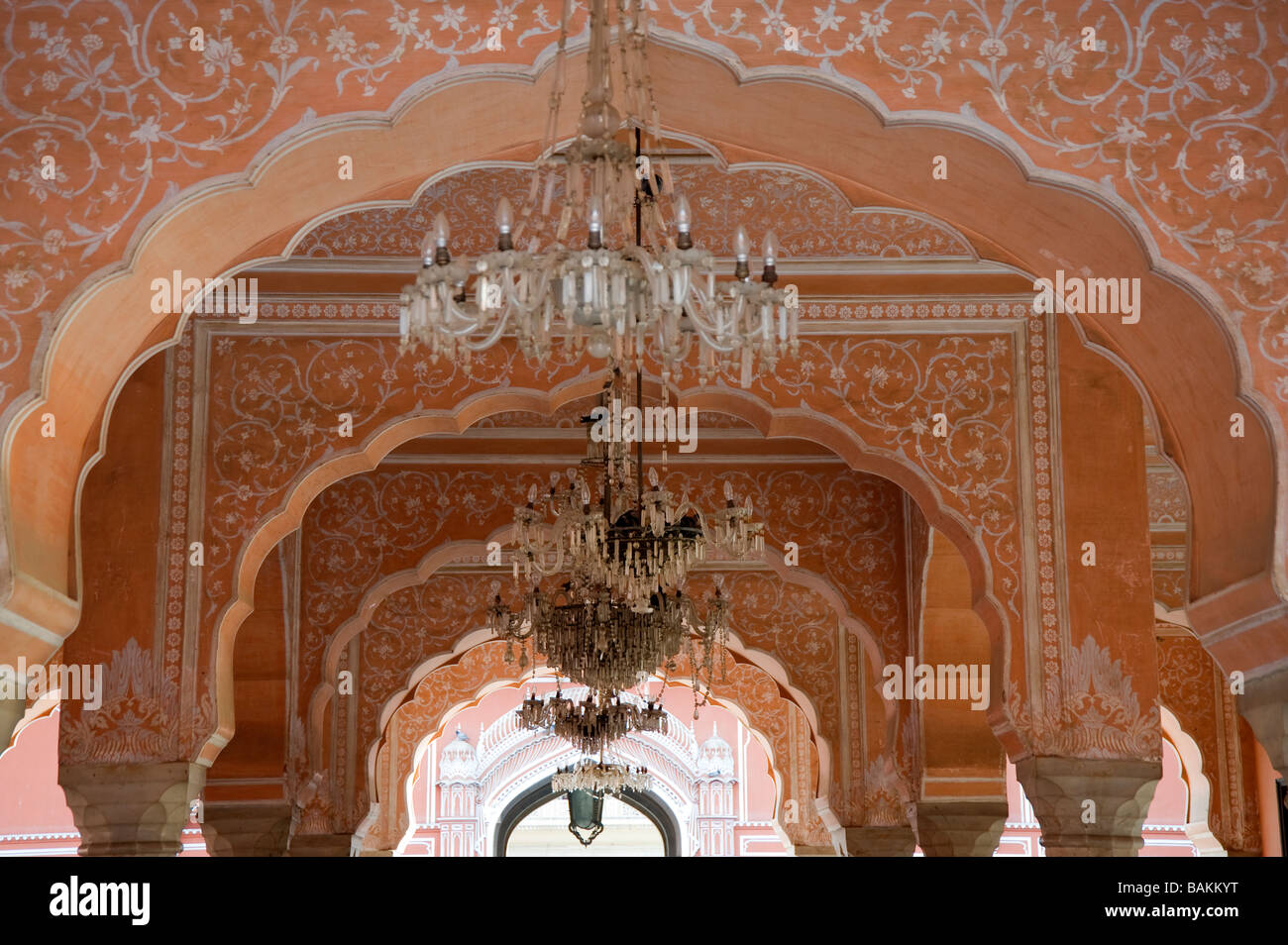 La città di Jaipur Palace di Jai Singh II Diwan i Khas Hall dell udienza privata Particolare del soffitto del Rajasthan in India Foto Stock