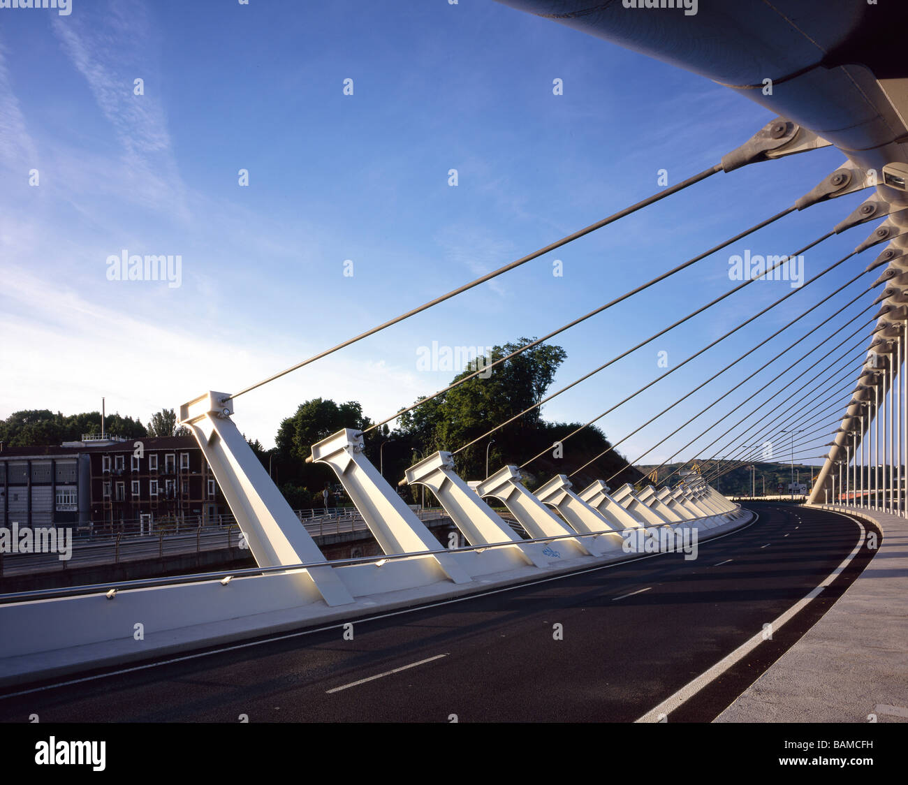 Nuovo ponte, architetto sconosciuto, Bilbao, Spagna Foto Stock