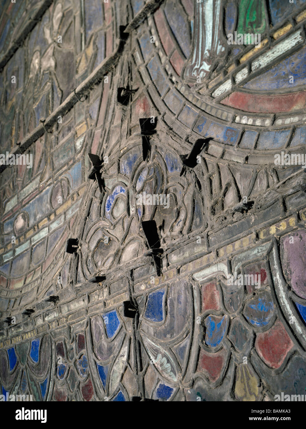 La Cattedrale di Canterbury e vetrate vetro macchiato pioli Foto Stock