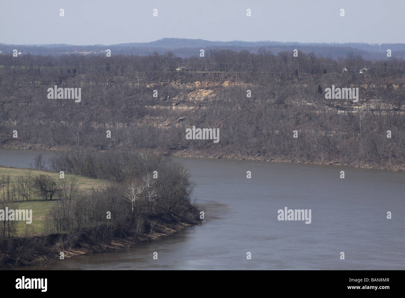 Fiume Ohio Indiana centrale colline Foto Stock