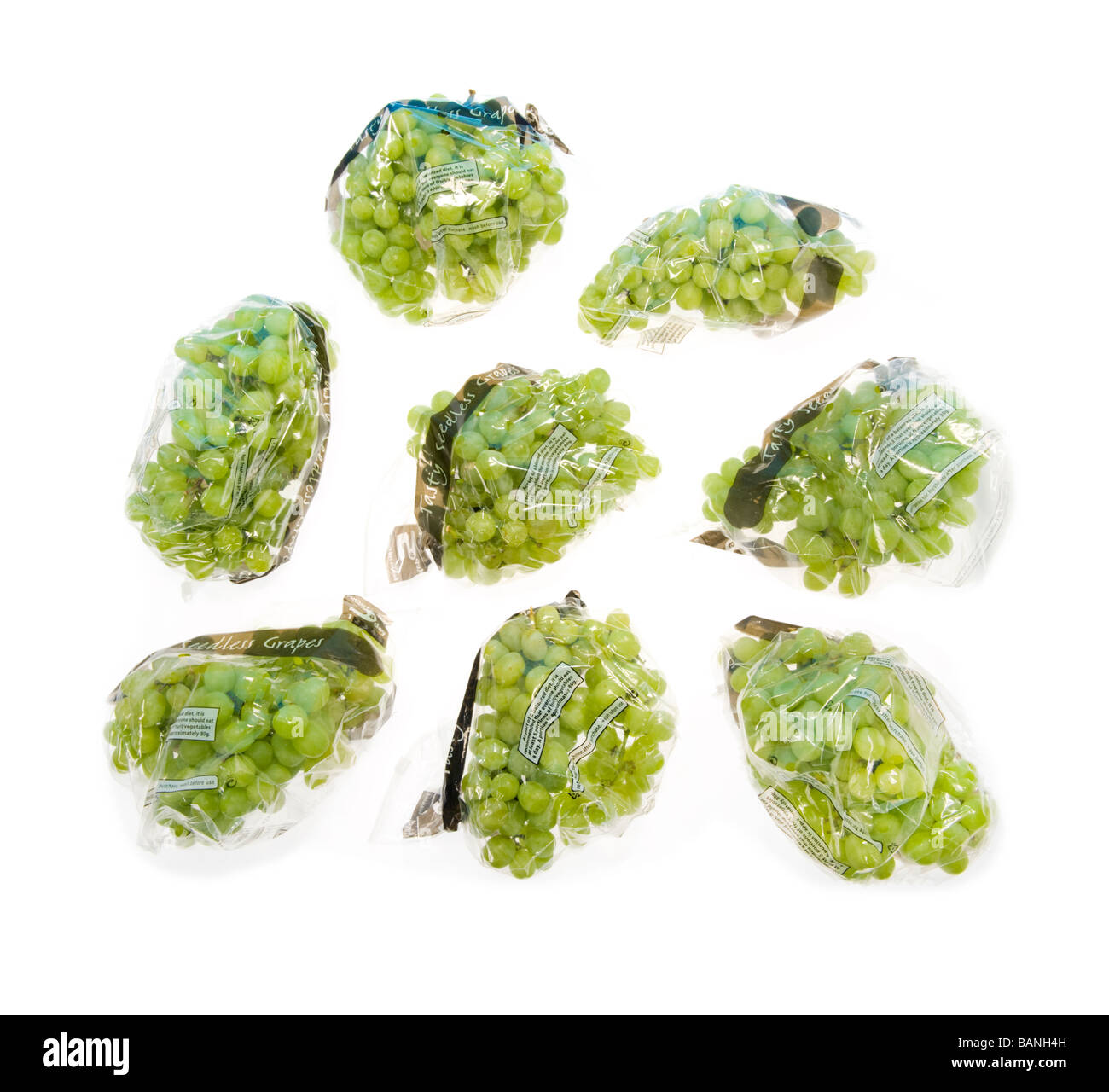 Qualità seedless tabella grappoli di uva pranzo pack box boxed vendere vendere avvolto avvolgere gli alimenti frutto di plastica salute sano verde giallo Foto Stock