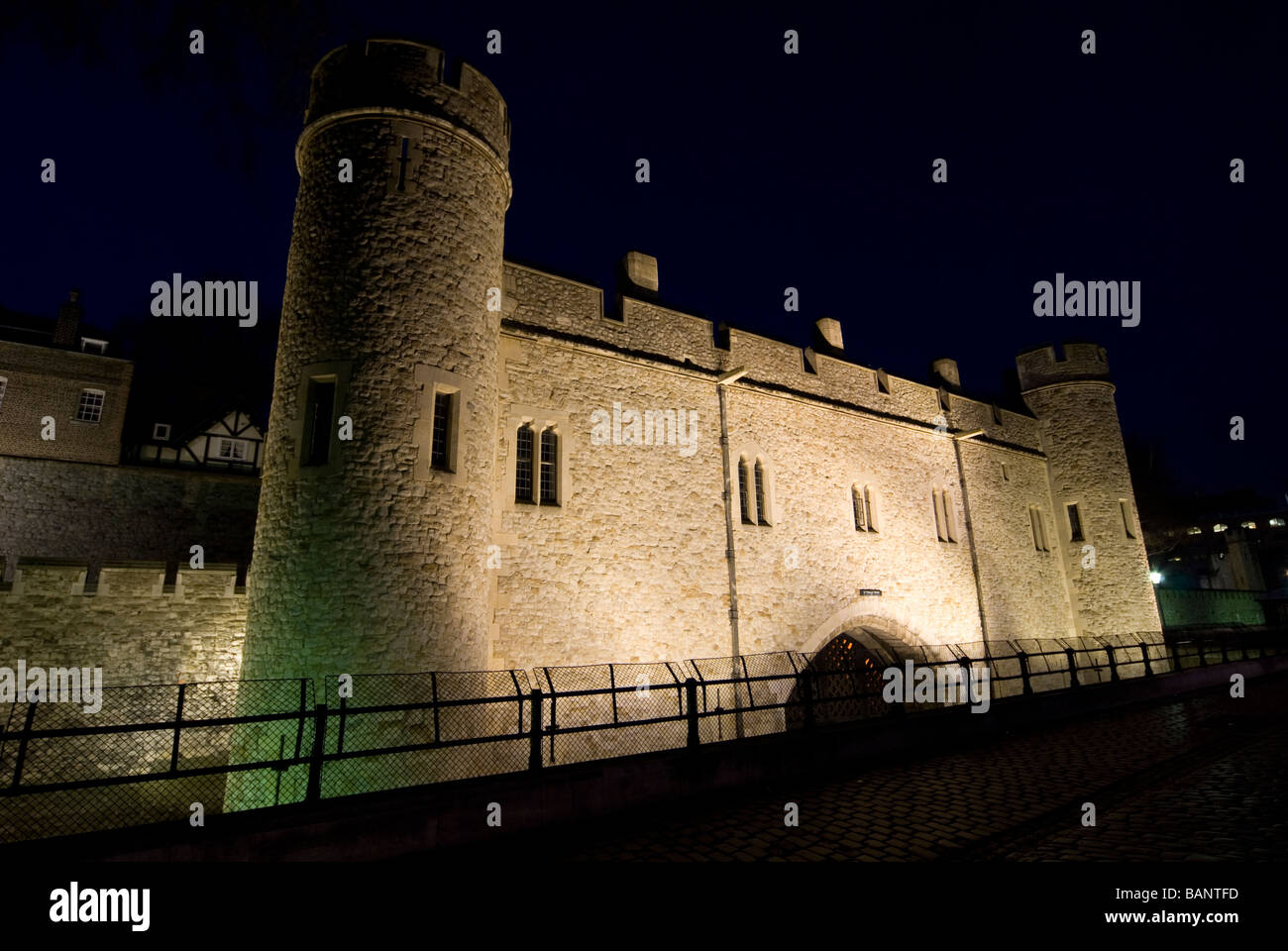 Torre di Londra di Notte Foto Stock