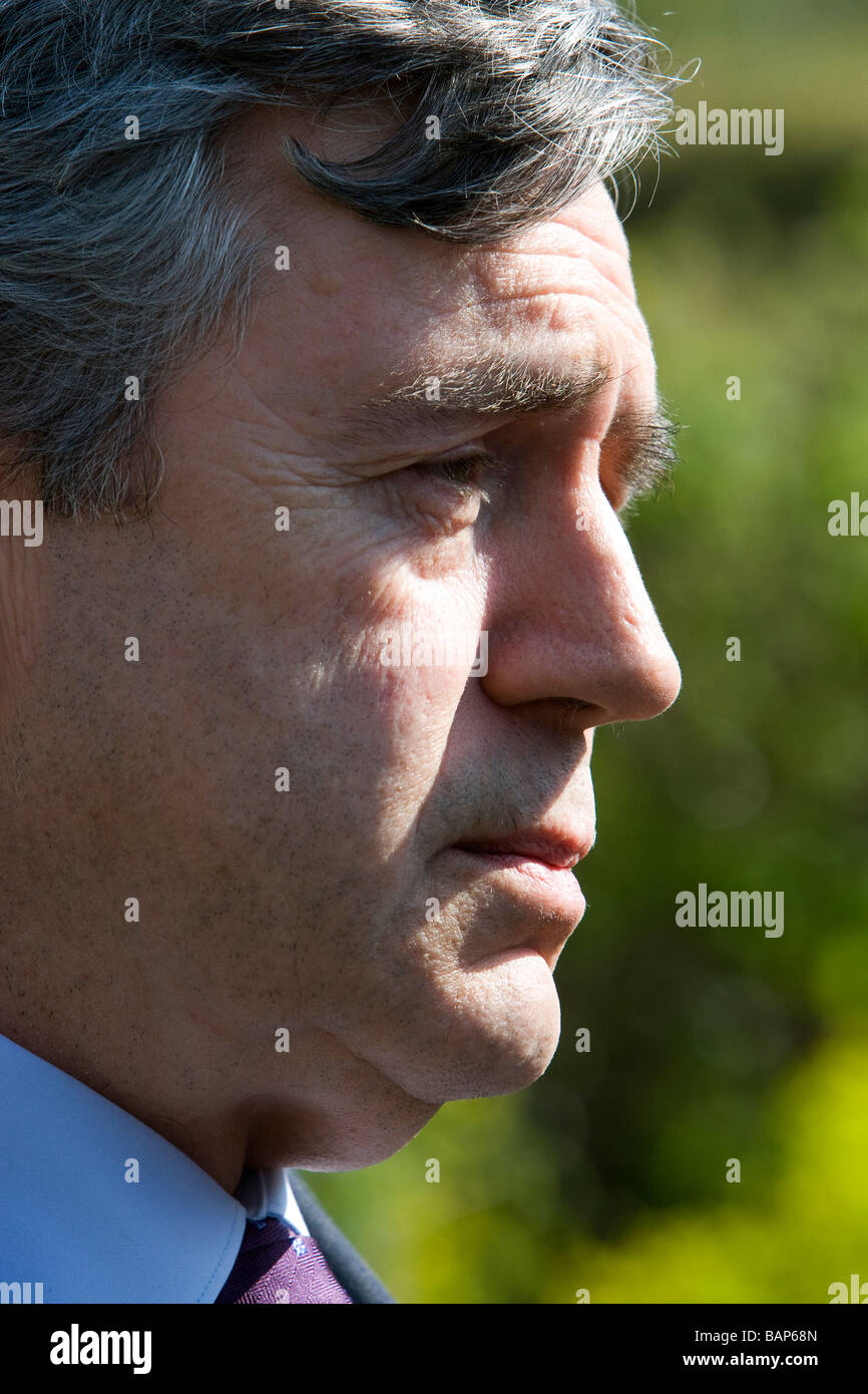 Gordon Brown MP il Primo Ministro ed ex Cancelliere dello Scacchiere nel lavoro del governo britannico Foto Stock