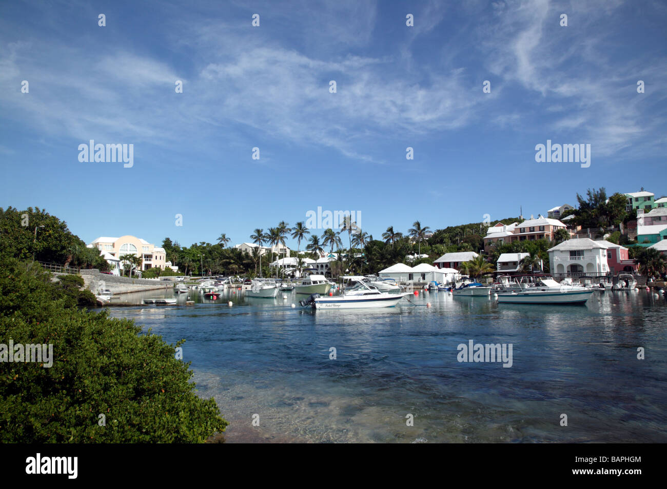 Colpo di Flatts villaggio vicino al Ponte Flatts, parrocchia di Hamilton, Bermuda Foto Stock