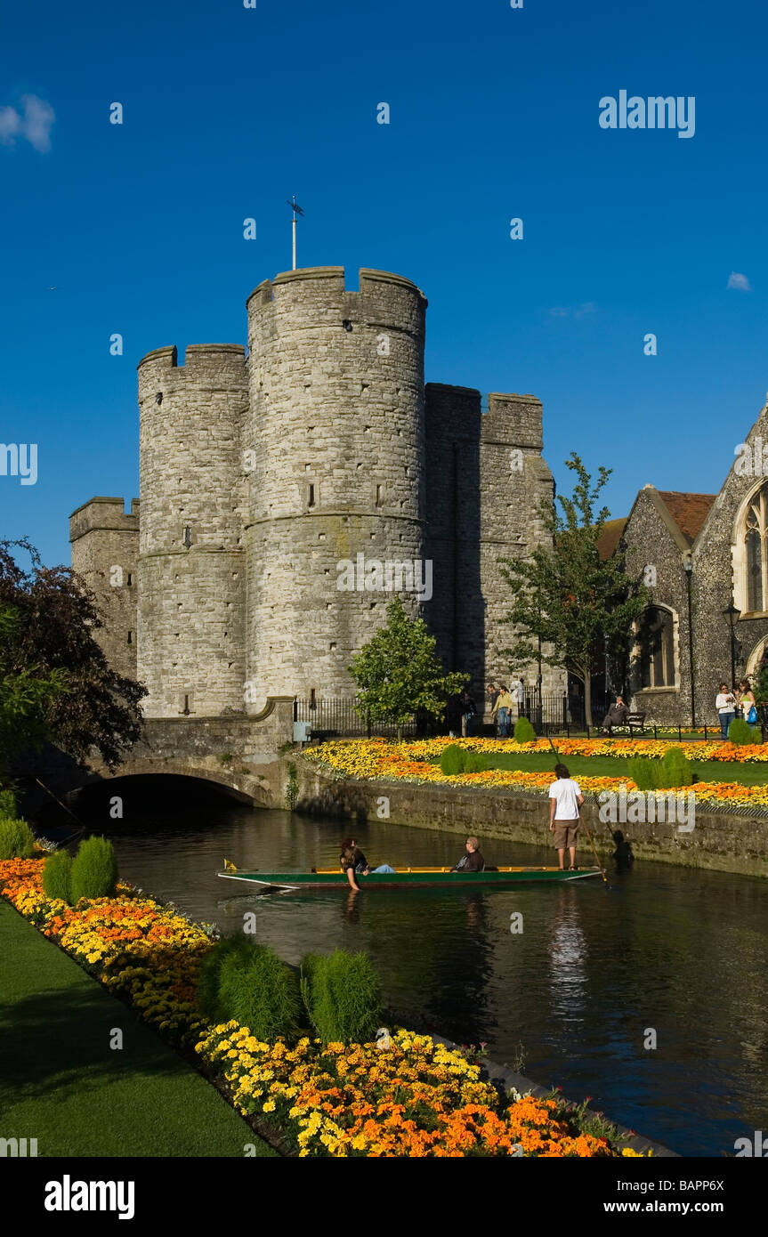 River punting sul Stour. Westgate giardini. A Canterbury Kent, England, Regno Unito Foto Stock