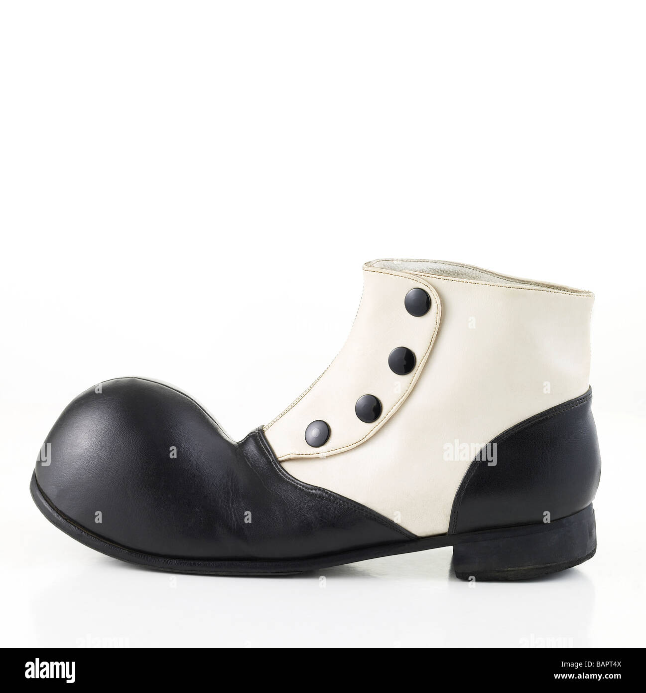 Studio shot di una calzatura clown Foto Stock