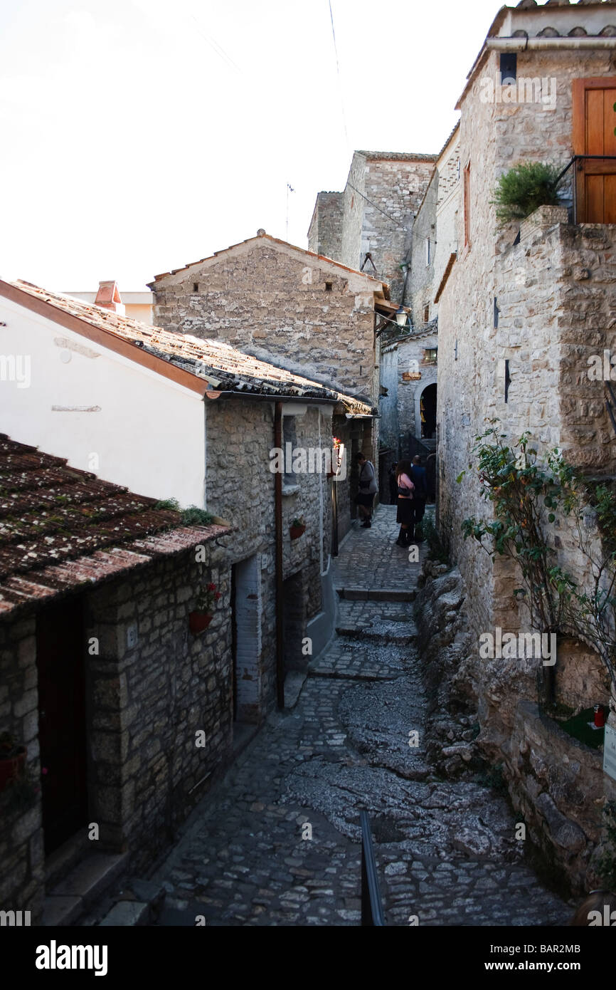 Strada nel sud Italia, Pietrelcina Foto Stock