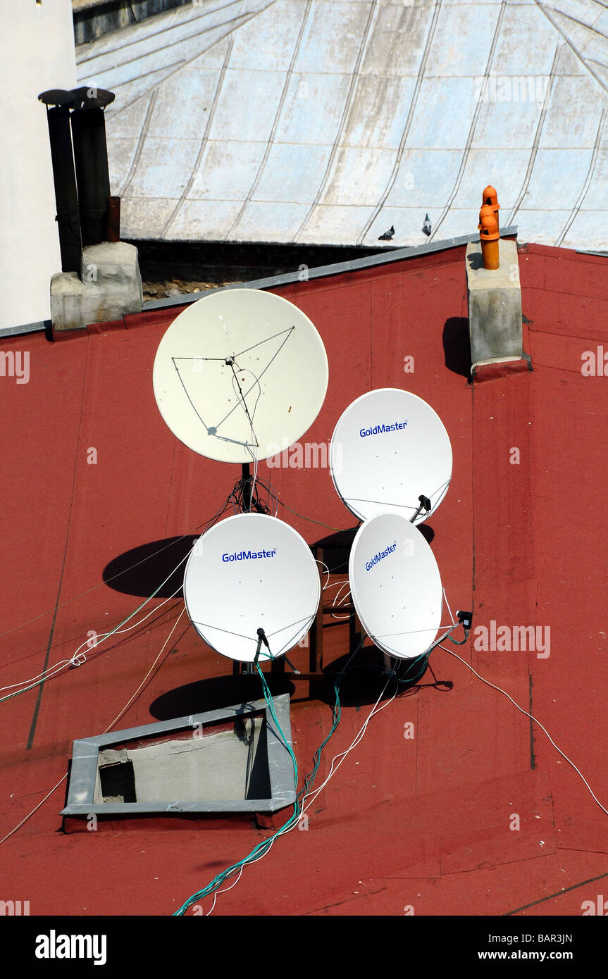 Le antenne paraboliche sui tetti, Istanbul, Turchia Foto Stock