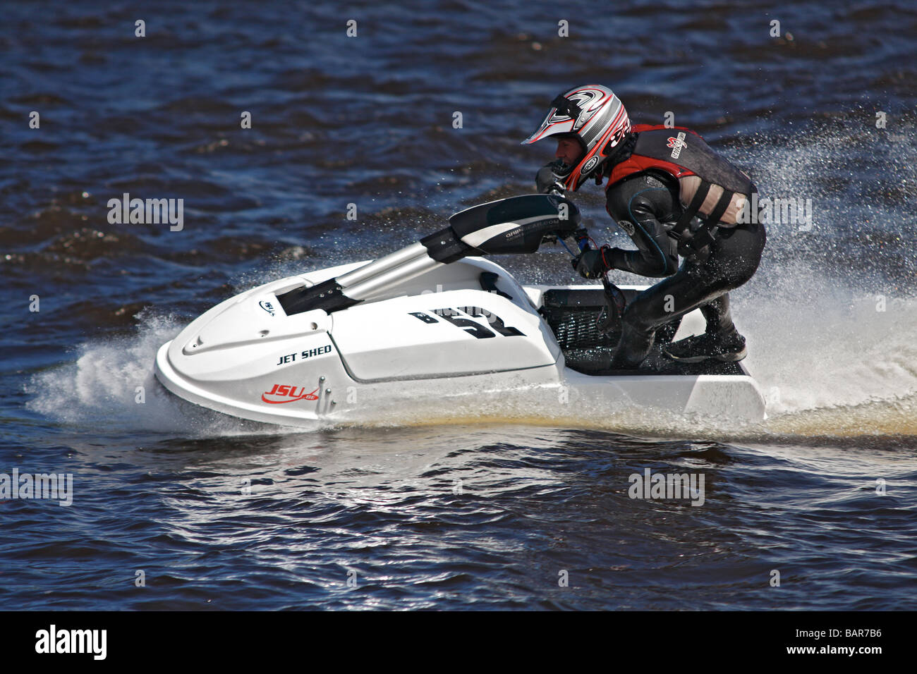 Jetski racer prendendo parte in jet ski racing a Tees Barrage in Stockton 3 Maggio 2009 Foto Stock