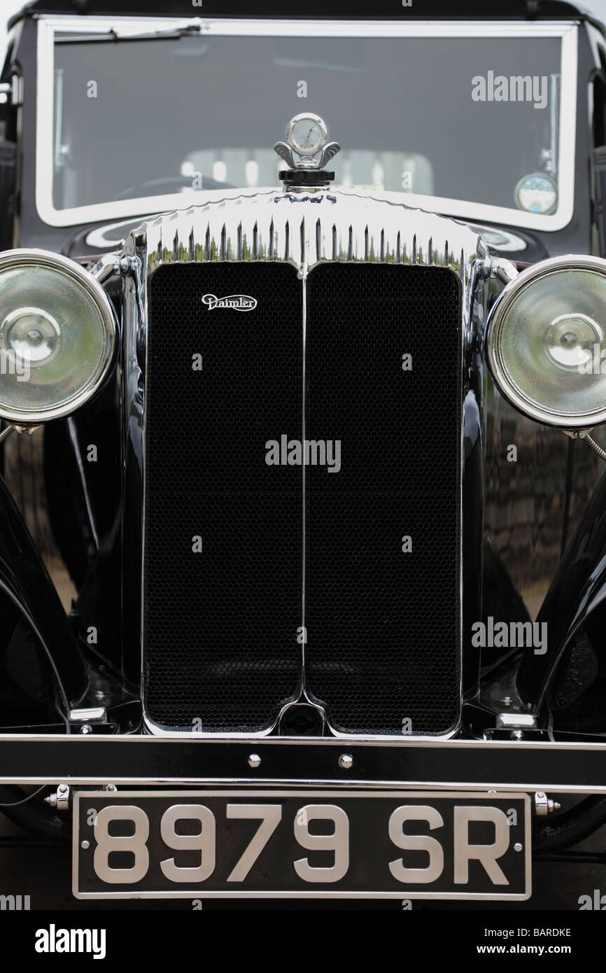 Grill e i proiettori del 1932 Cleghorn Daimler 15 in auto da rally, East Kilbride, Scotland, Regno Unito Foto Stock