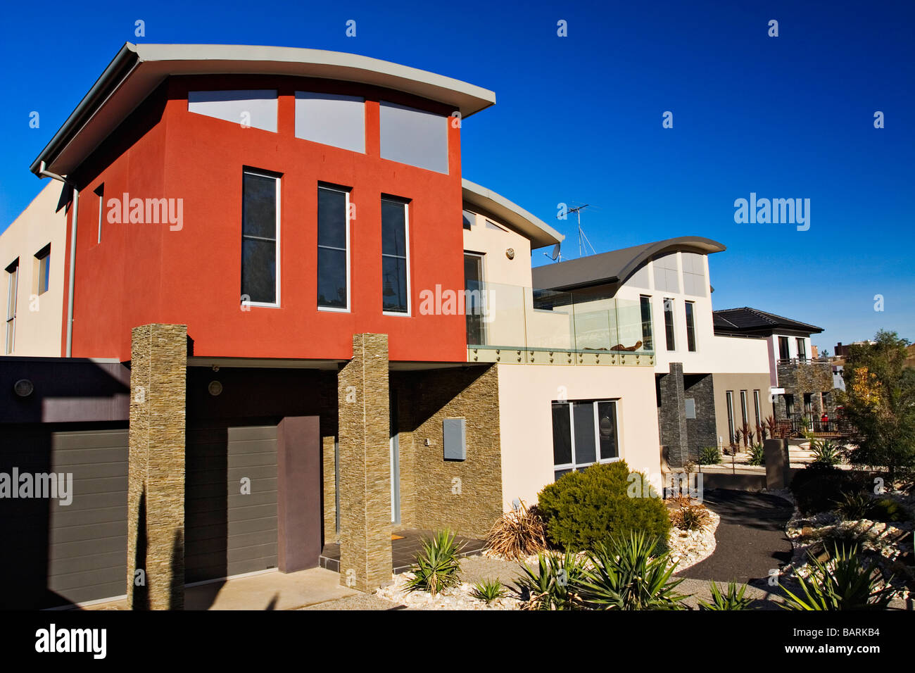 Industria di alloggiamento / nuovo e contemporaneo case residenziali.Melbourne Victoria Australia. Foto Stock