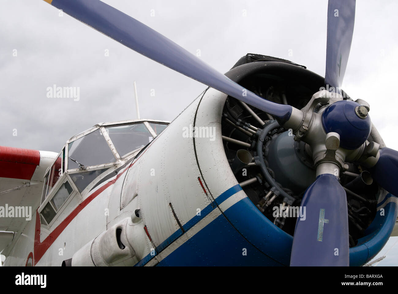 Antonov un biplano2. Questo velivolo è basato a Popham Airfield NEL REGNO UNITO. Foto Stock