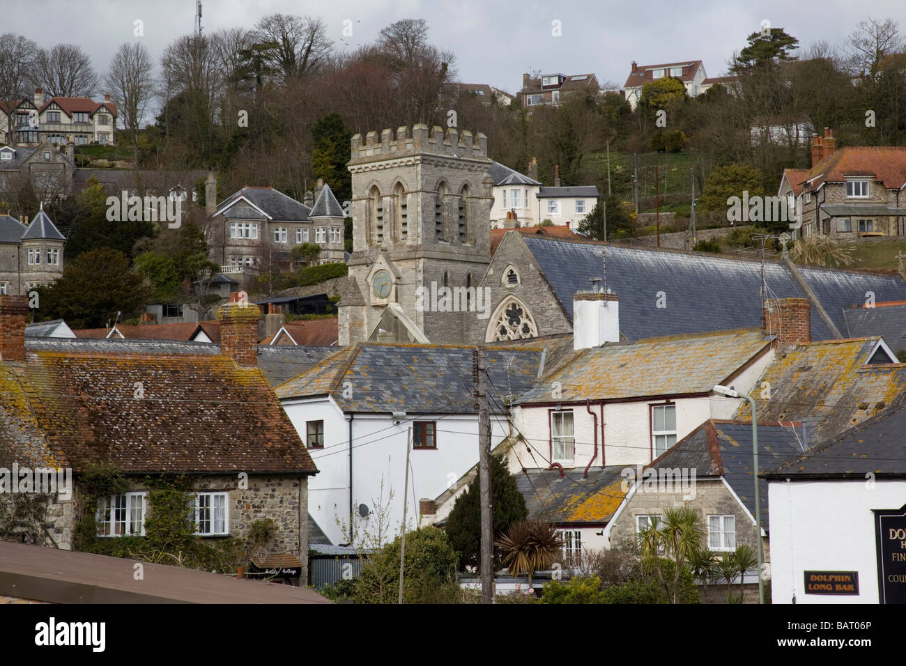 Il pittoresco villaggio di birra è adagiata in una ripida Valle unilaterale sulla South Devon Coast Foto Stock