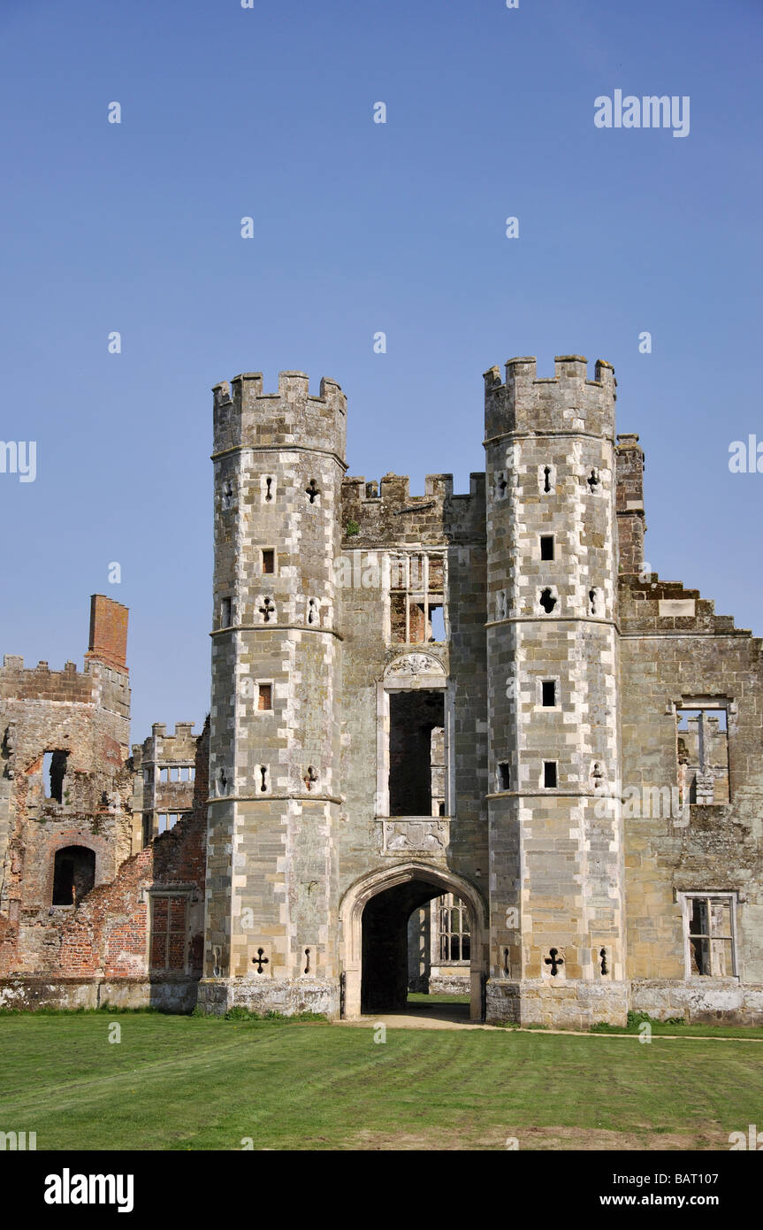 Casa Cowdray Tudor Mansion, Midhurst, West Sussex, in Inghilterra, Regno Unito Foto Stock