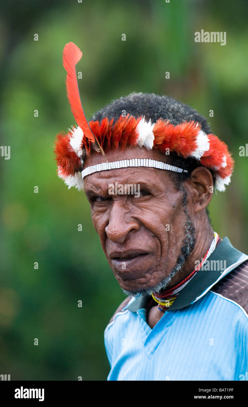 Uomo di Papua Wamena Papua Indonesia Foto Stock