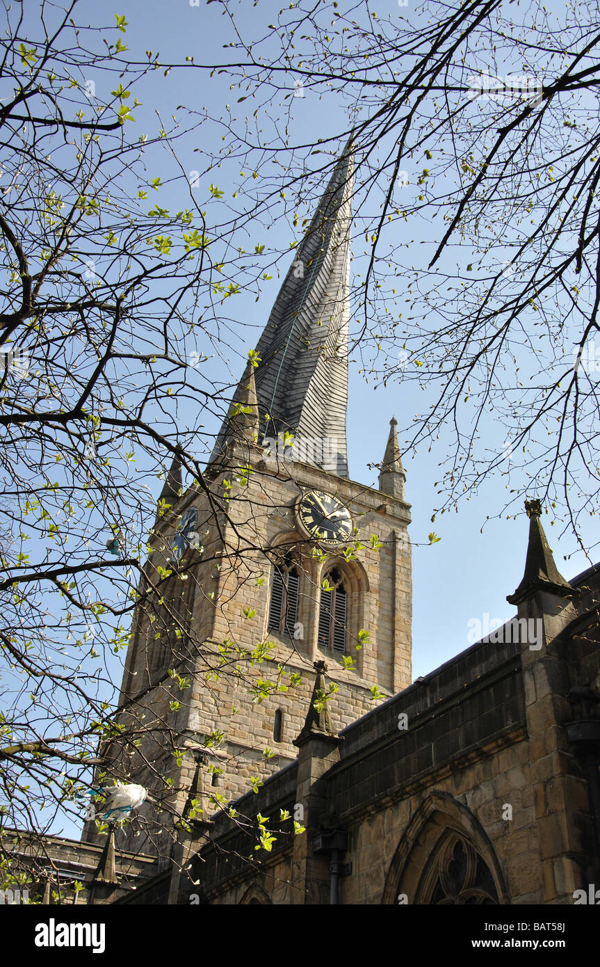 Chiesa di Nostra Signora e di tutti i santi, Chesterfield, Derbyshire, England, Regno Unito Foto Stock