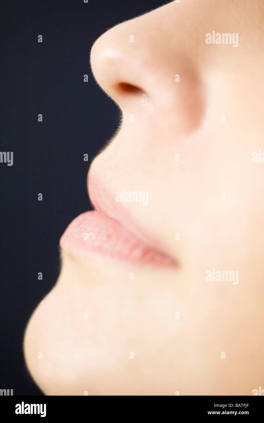 Giovane donna Profilo naso e bocca Foto Stock
