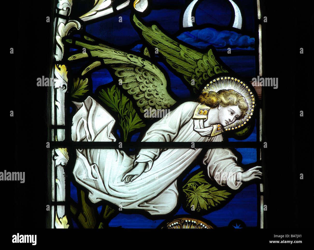 Angelo in vetro colorato, St.Michael's Chiesa, Weston-sotto-Wetherley, Warwickshire, Inghilterra, Regno Unito Foto Stock