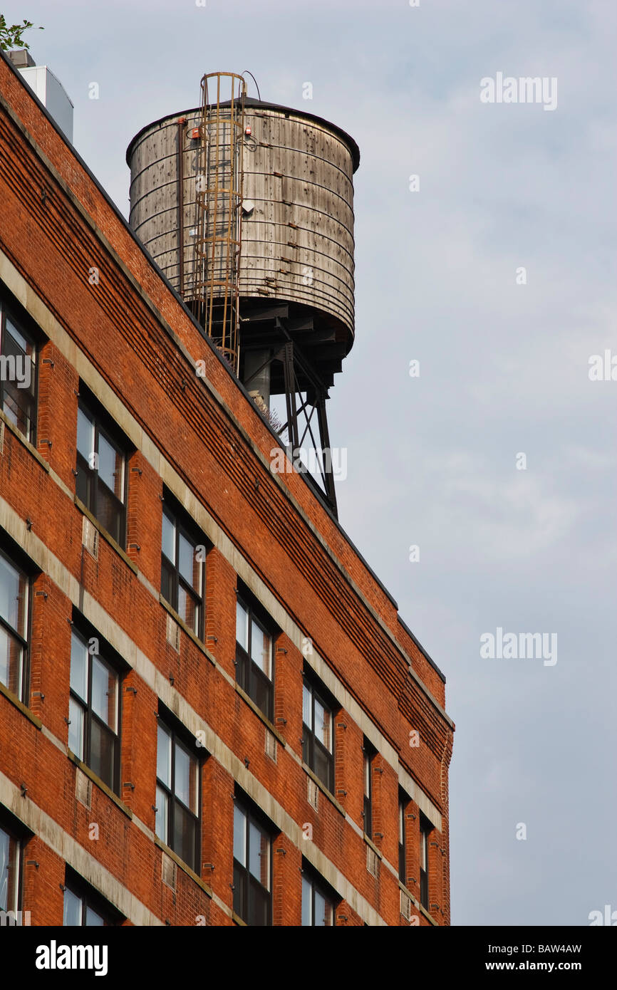Serbatoio acqua antincendio in New York Foto Stock