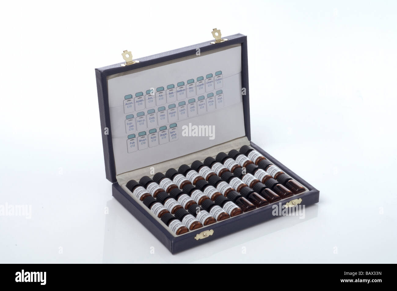 Vasto assortimento di rimedi omeopatici Foto Stock