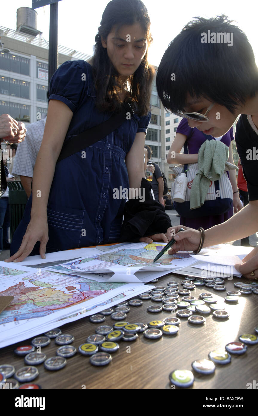 I piloti sono incoraggiati ad esprimere il loro parere per i loro funzionari eletti ad un transito di massa di protesta in Union Square a New York Foto Stock